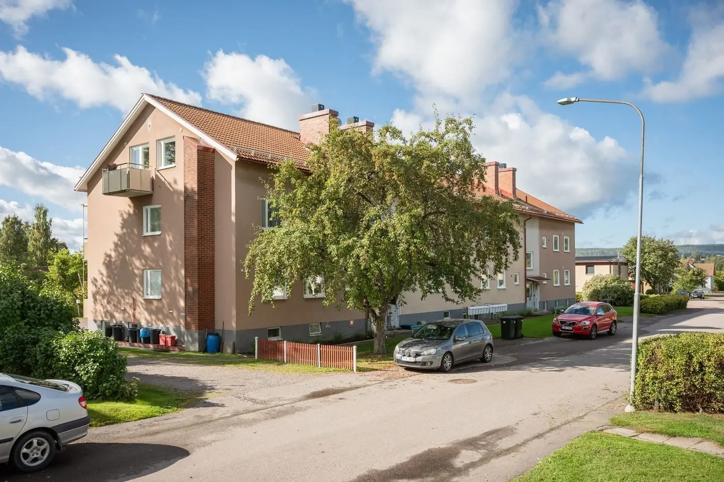 Bild 1 av 22 på Skolgatan 5