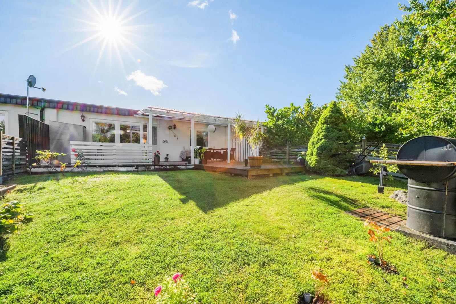 Lägenhet, Skogvaktarstigen 23. Bild 1 av 19