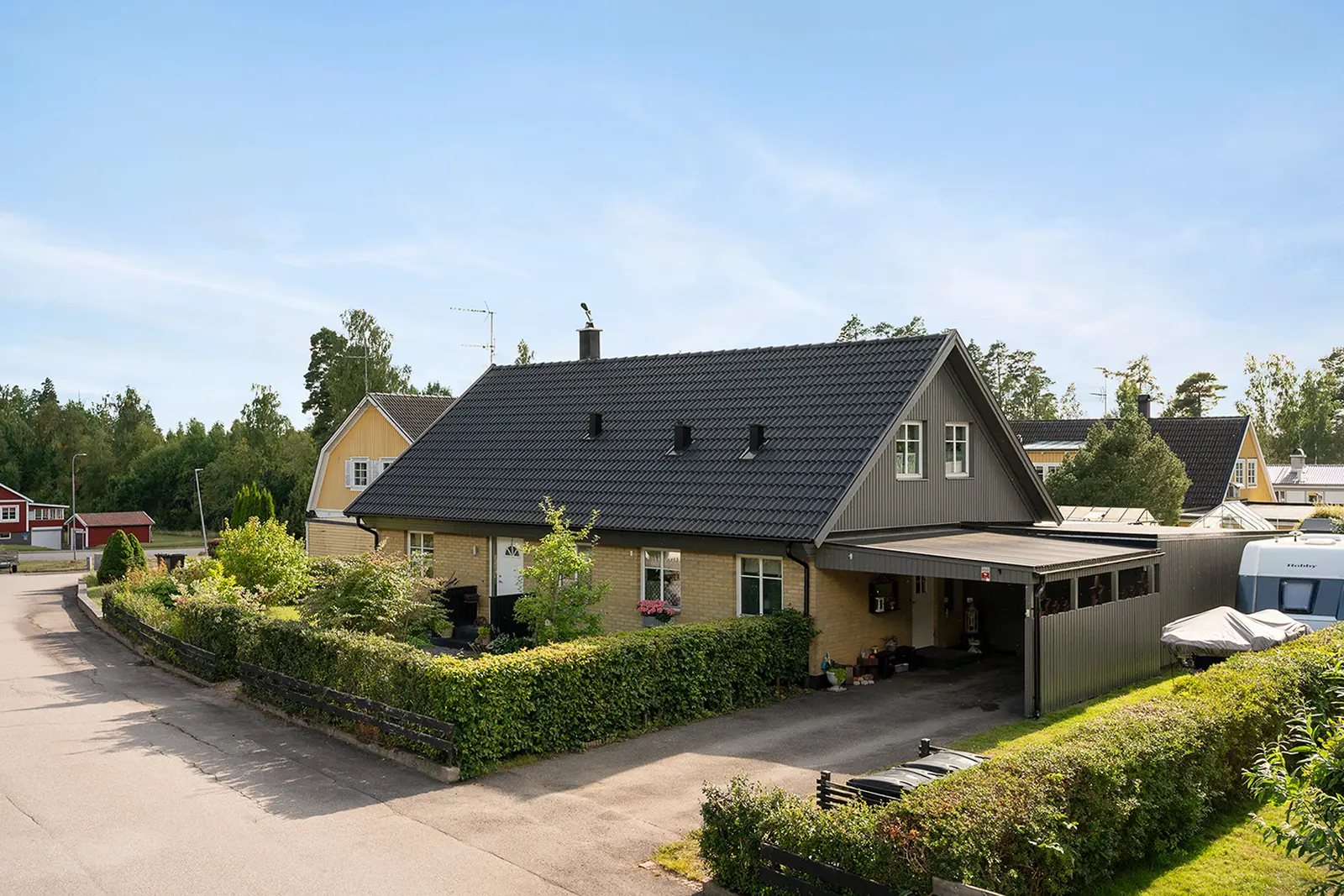 Villa, Rullstensvägen 10. Bild 1 av 26