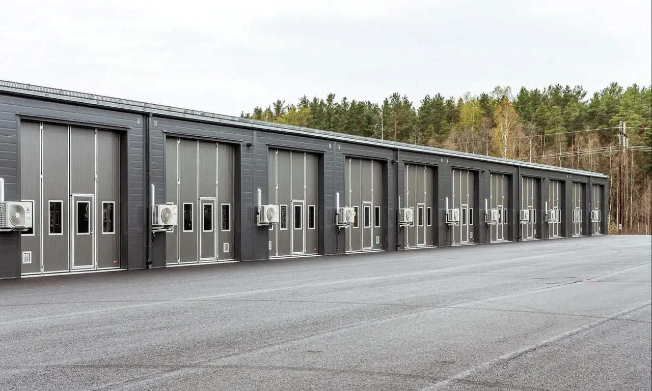 Bild 1 av 13 på Egenlokal Onsjö