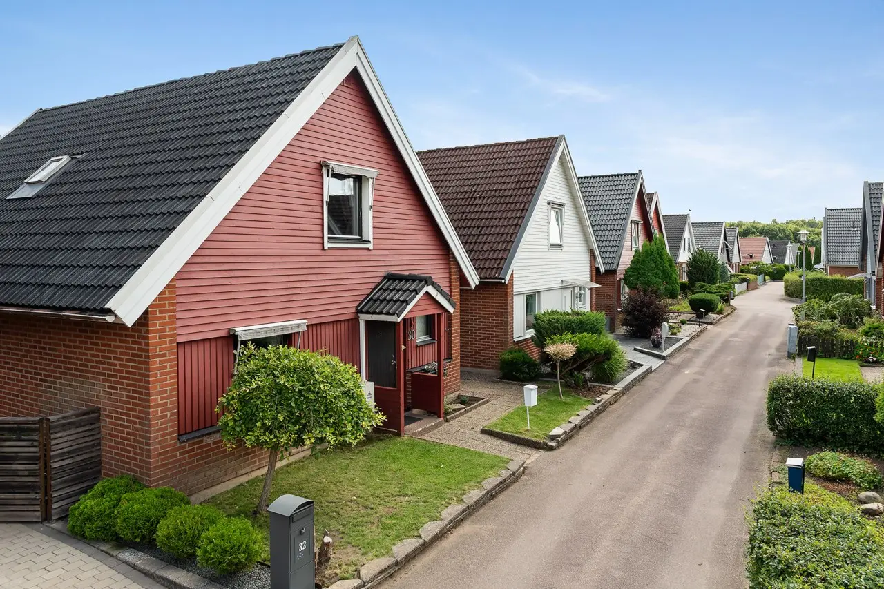 Par-/radhus, Kornhills Norrgränd 30, Halmstad. Bild 1 av 22