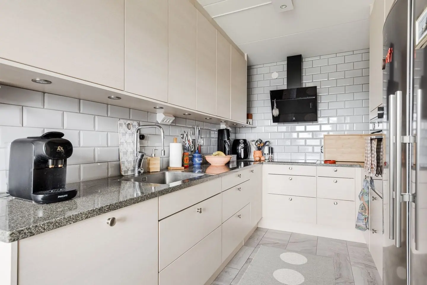 Bild 1 av 27 på Prilyckegatan 89