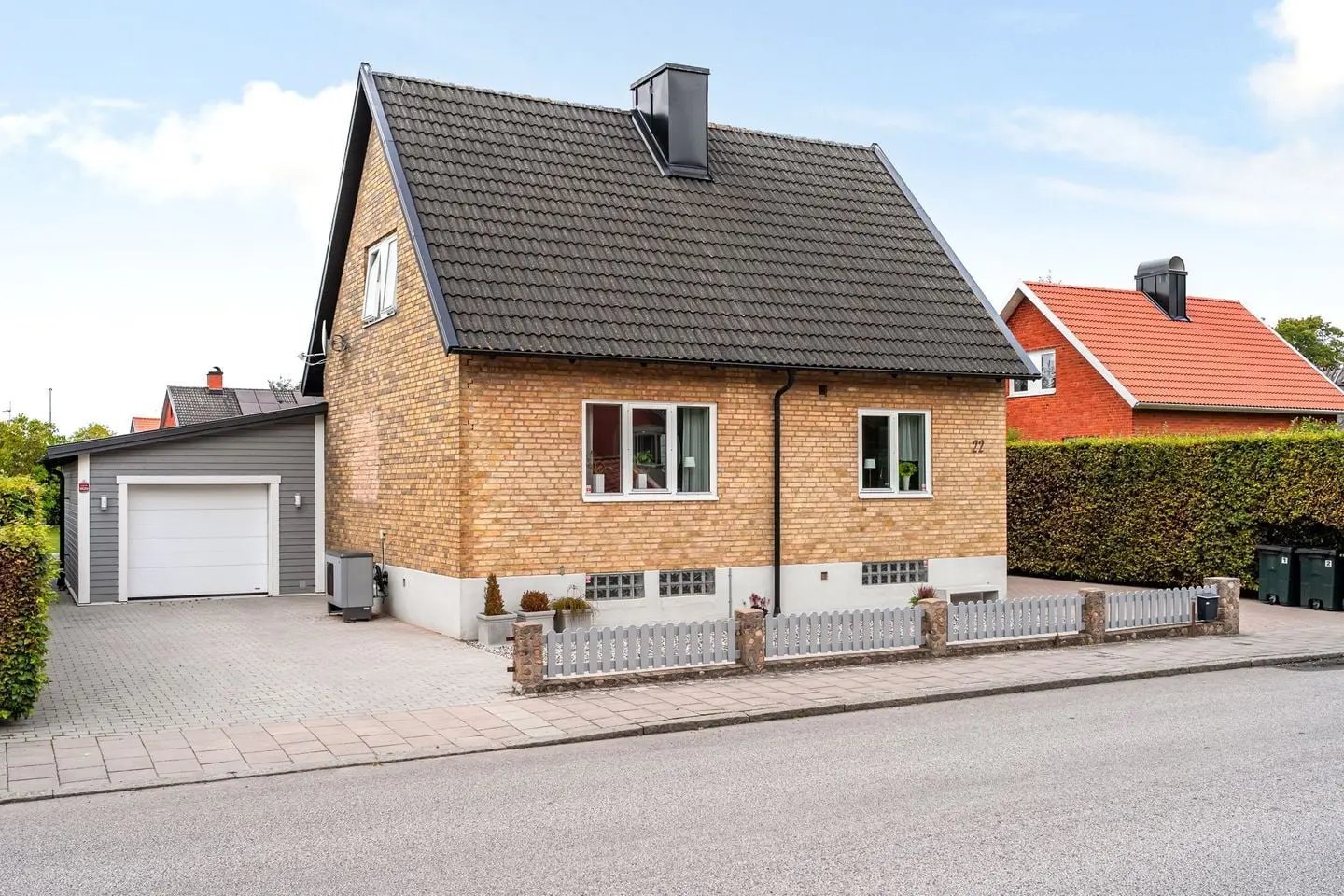 Bild 1 av 27 på Remmarlövsvägen 22
