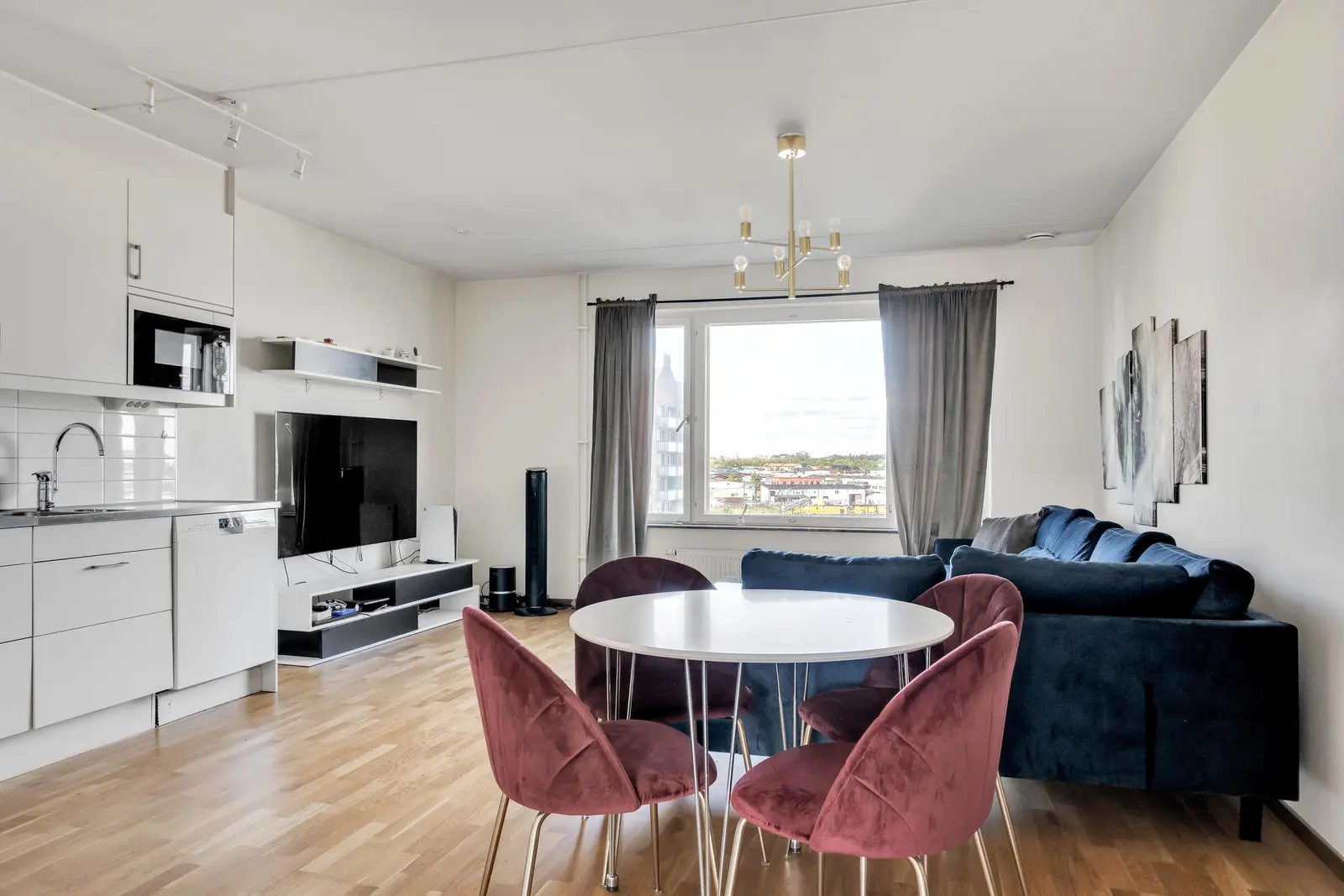 Lägenhet, Kungsgatan 93F, Uppsala. Bild 1 av 23