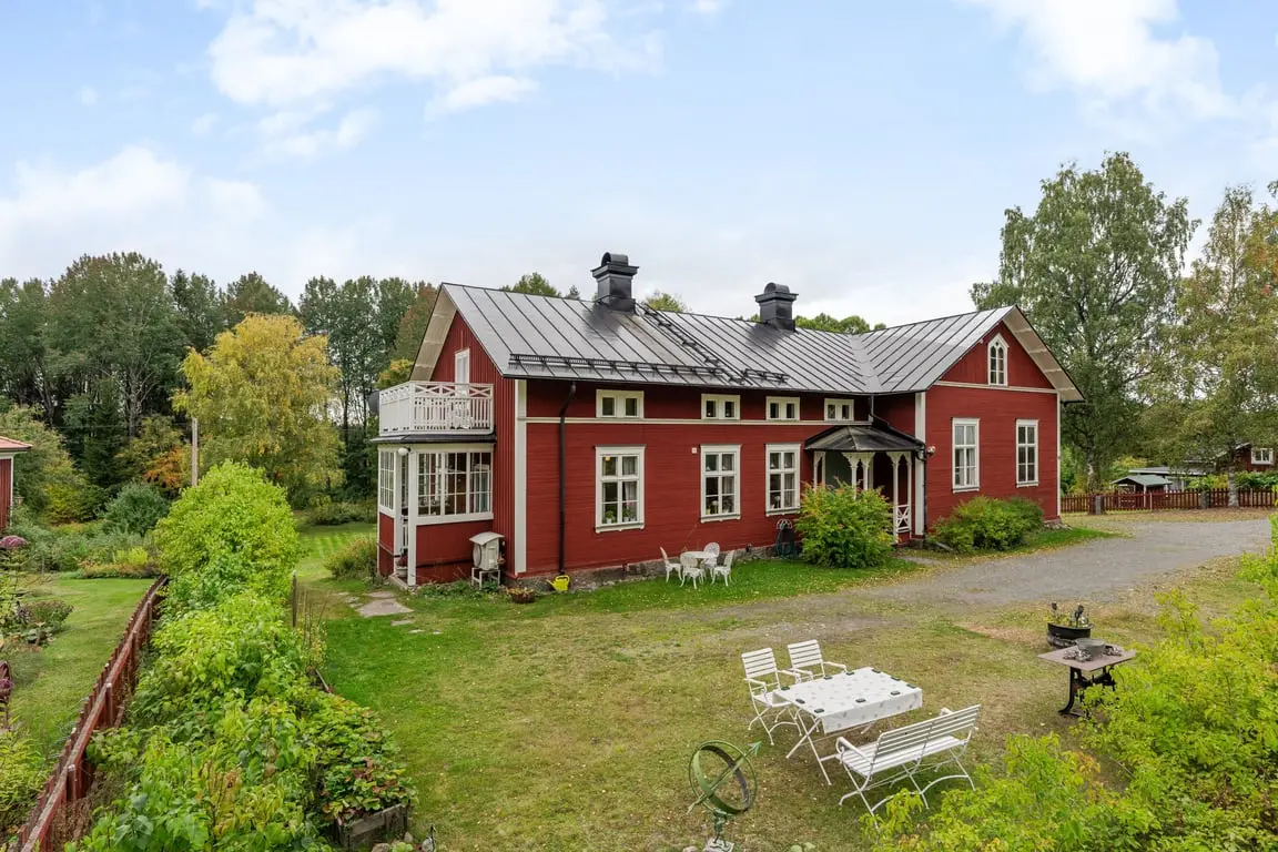 Villa, Åbro skolväg 14, Ockelbo. Bild 1 av 40
