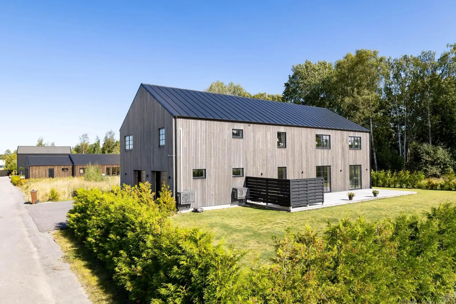 Villa, Klövergatan 13, Gröna Sörby, Kumla. Bild 1 av 40