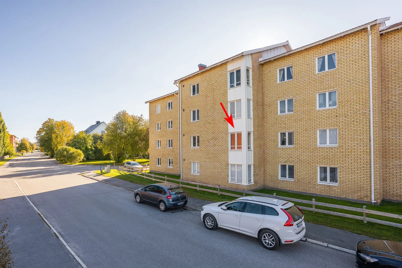 Lägenhet, Storgatan 10b, Västerbotten. Bild 1 av 19