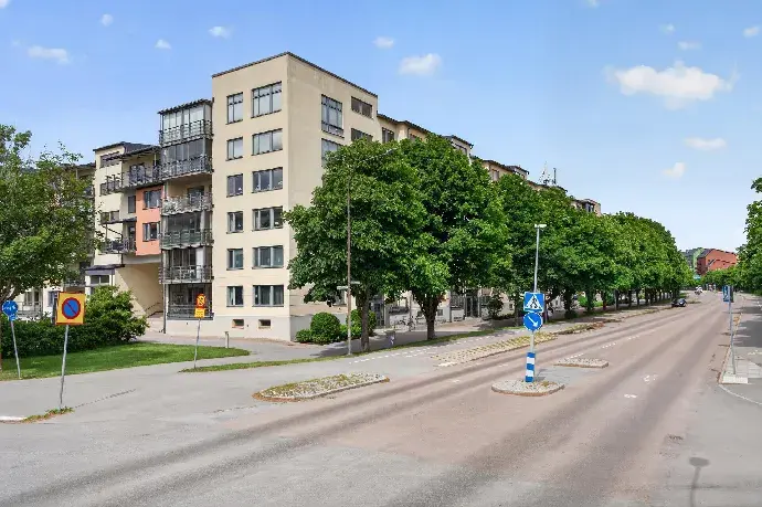 Apartment, Vattholmavägen, Uppsala. Photo 1 of 3