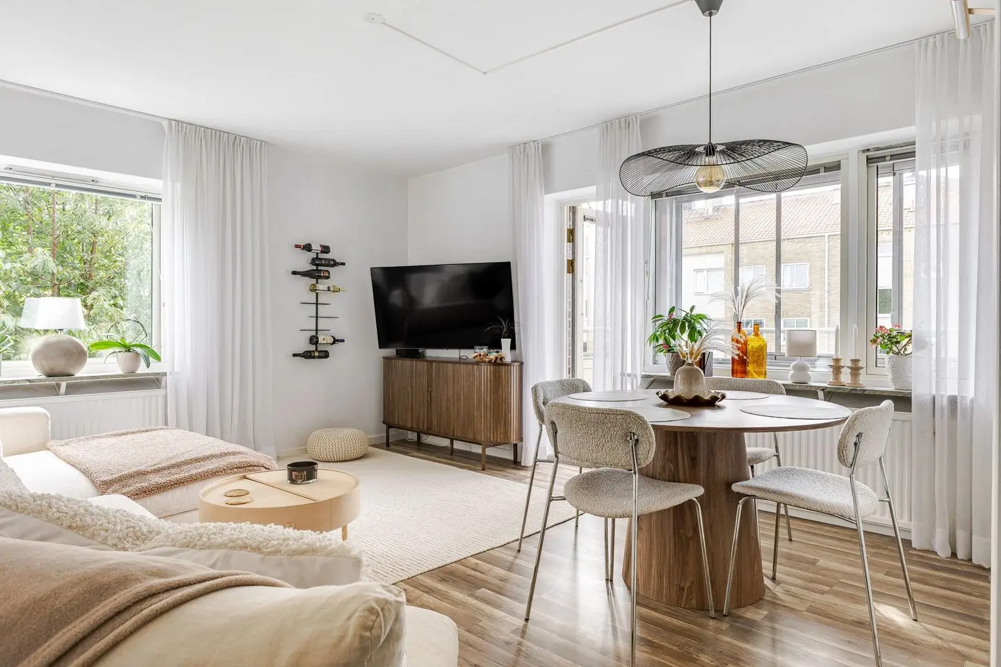 Lägenhet, Hertings allé 7A, Falkenberg. Bild 1 av 19