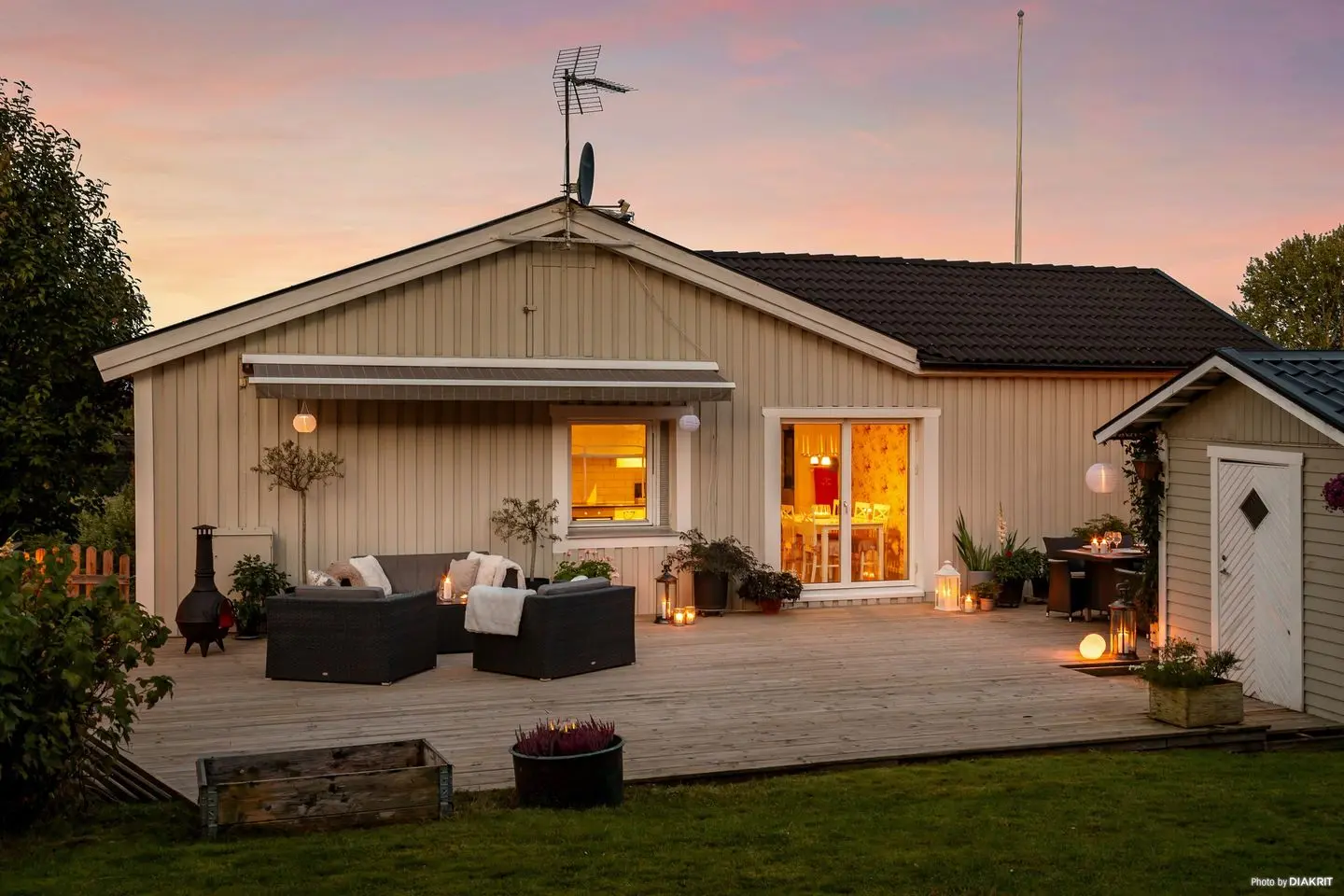House, Furuvägen 12, Lerum. Photo 1 of 32