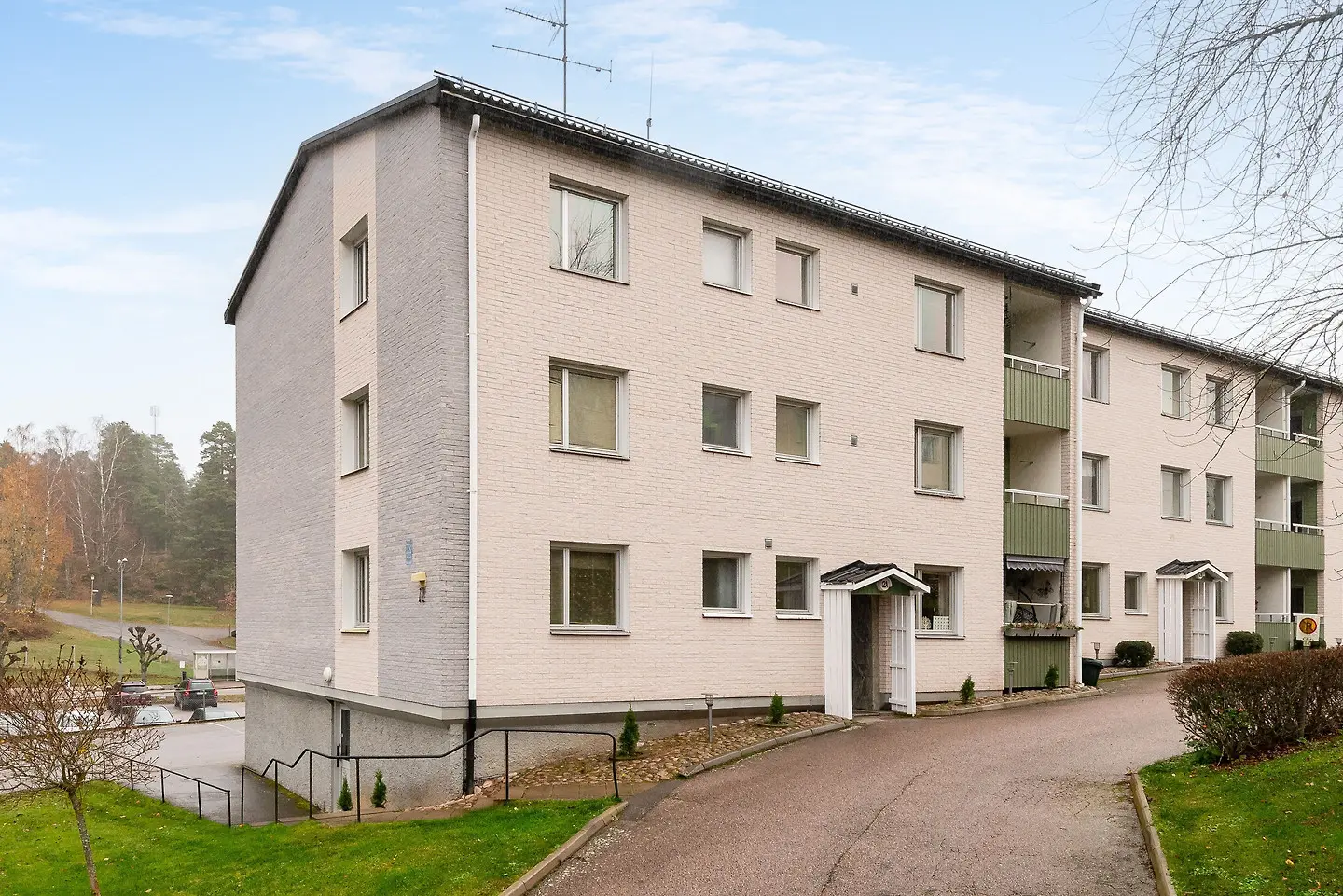 Lägenhet, Pehr Hannergatan 12 B. Bild 1 av 19