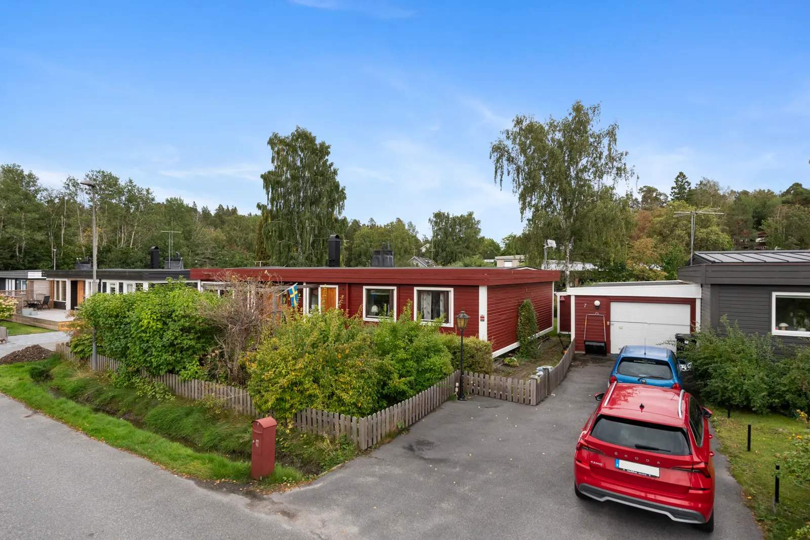 Image 1 of 33 of Rosendalsvägen 7