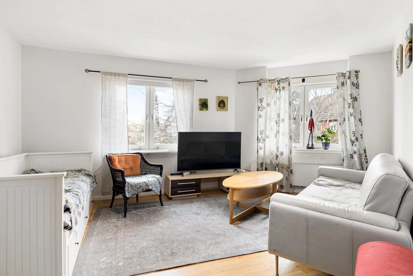Lägenhet, Bålstavägen 27, Håbo. Bild 1 av 10