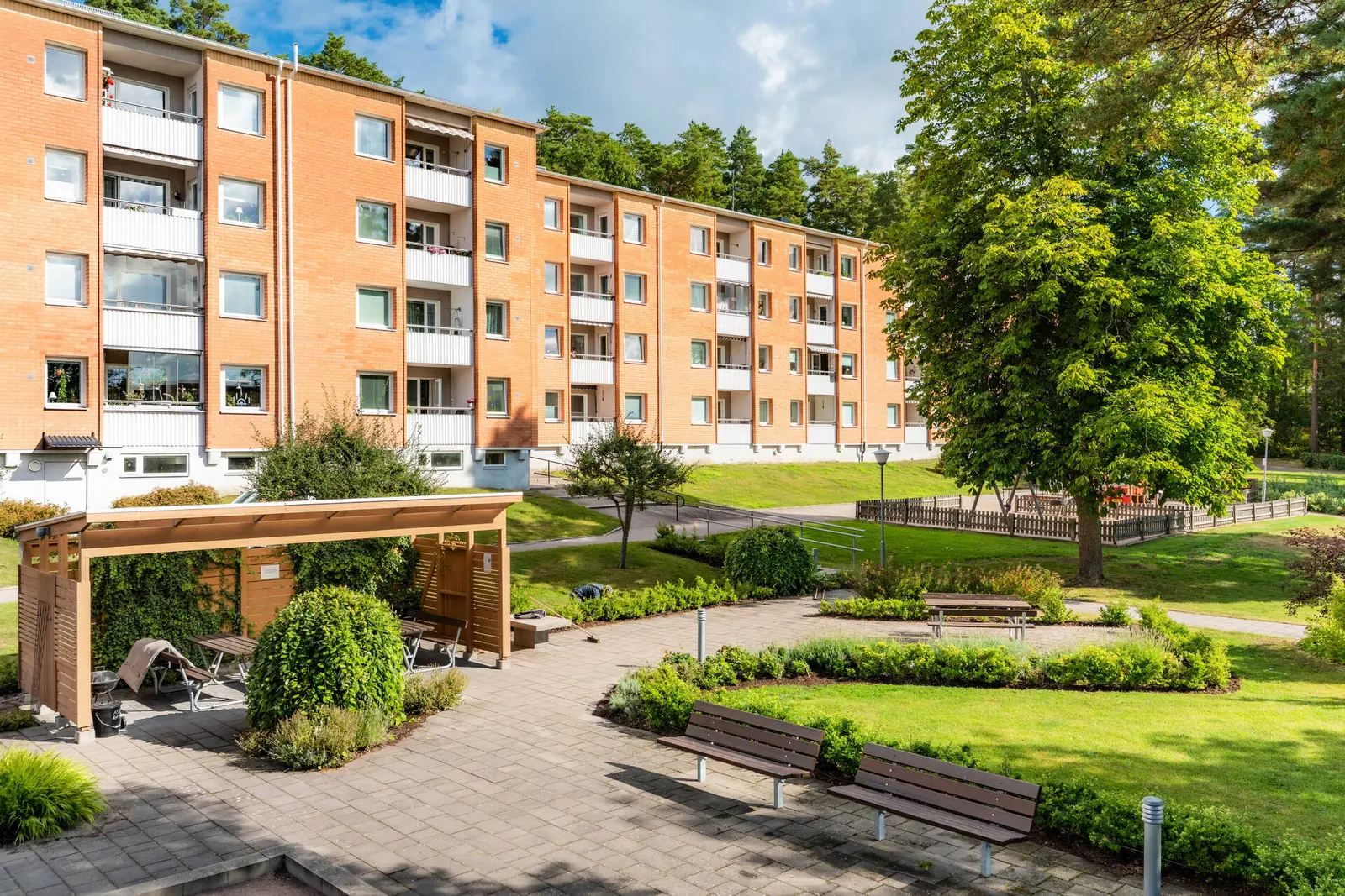 Lägenhet, Erikslundsvägen 21, Nyköping. Bild 1 av 25