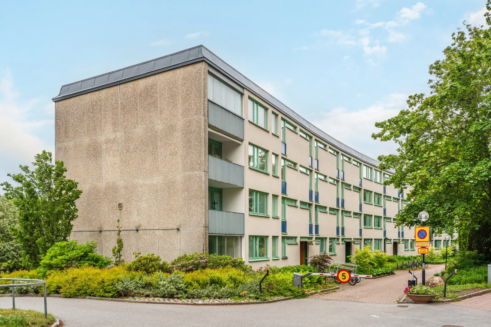 Bild 1 av 10 på Meteorvägen 2