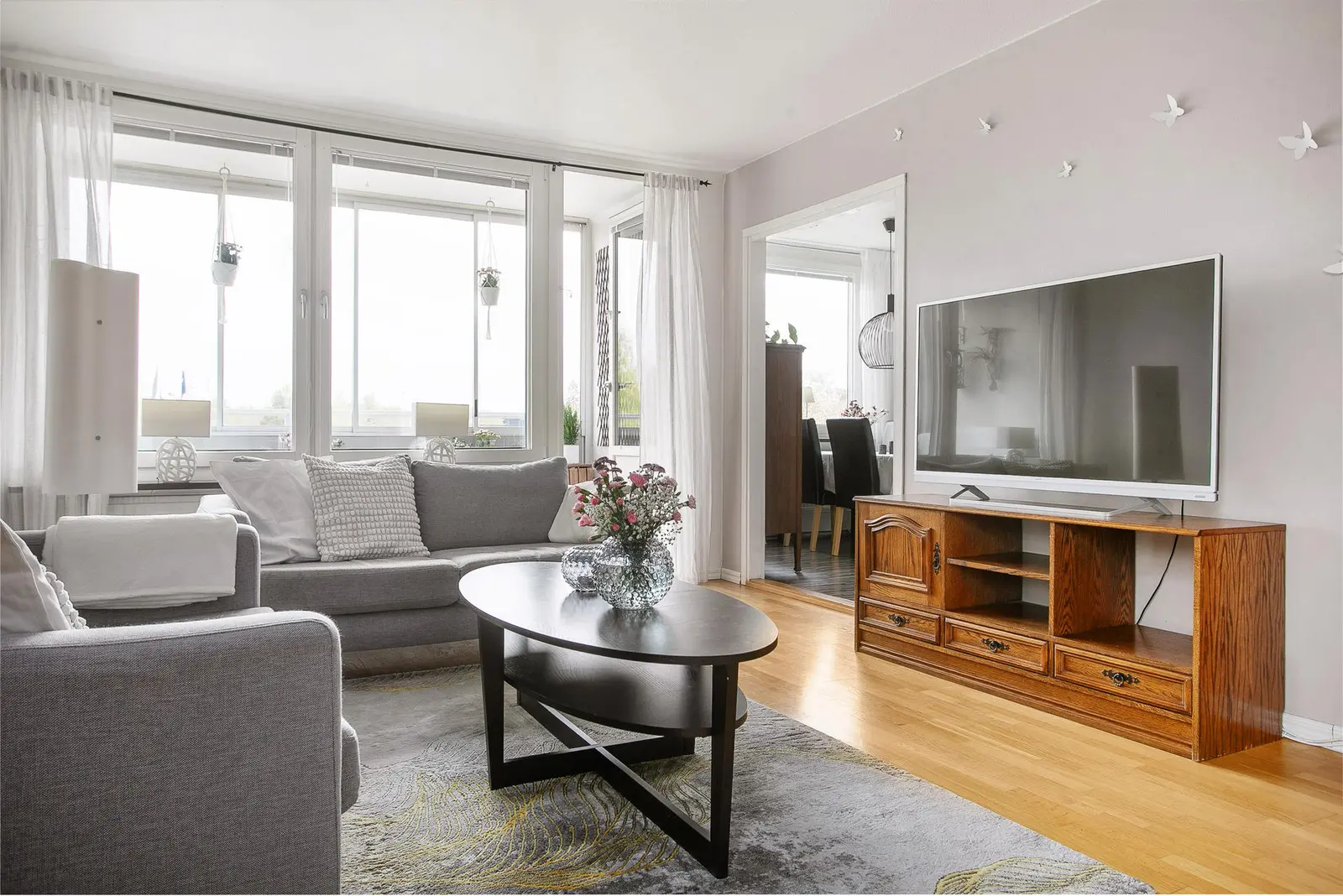 Lägenhet, Njupkärrsvägen 96, Tyresö. Bild 1 av 20