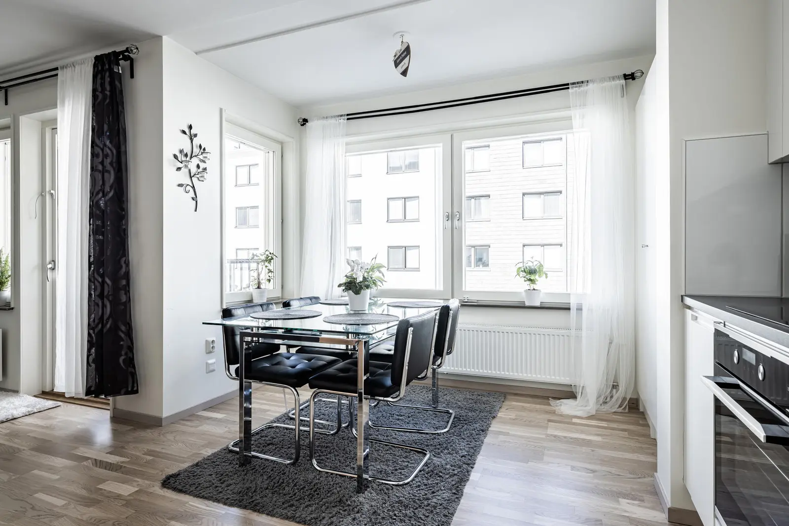 Lägenhet, Vega allé 77, Haninge. Bild 1 av 20