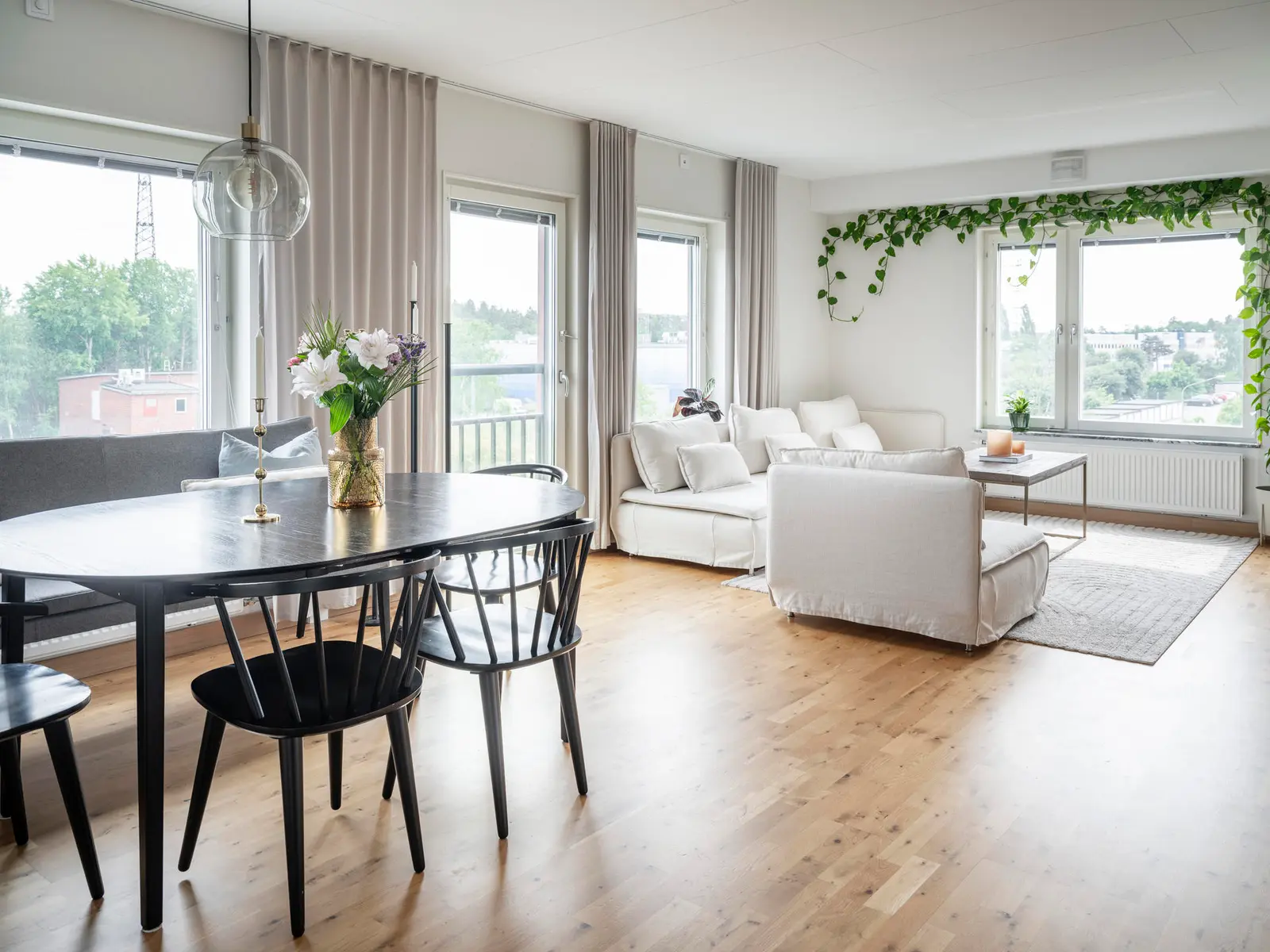 Apartment, Eksätravägen 414, Stockholm. Photo 1 of 20