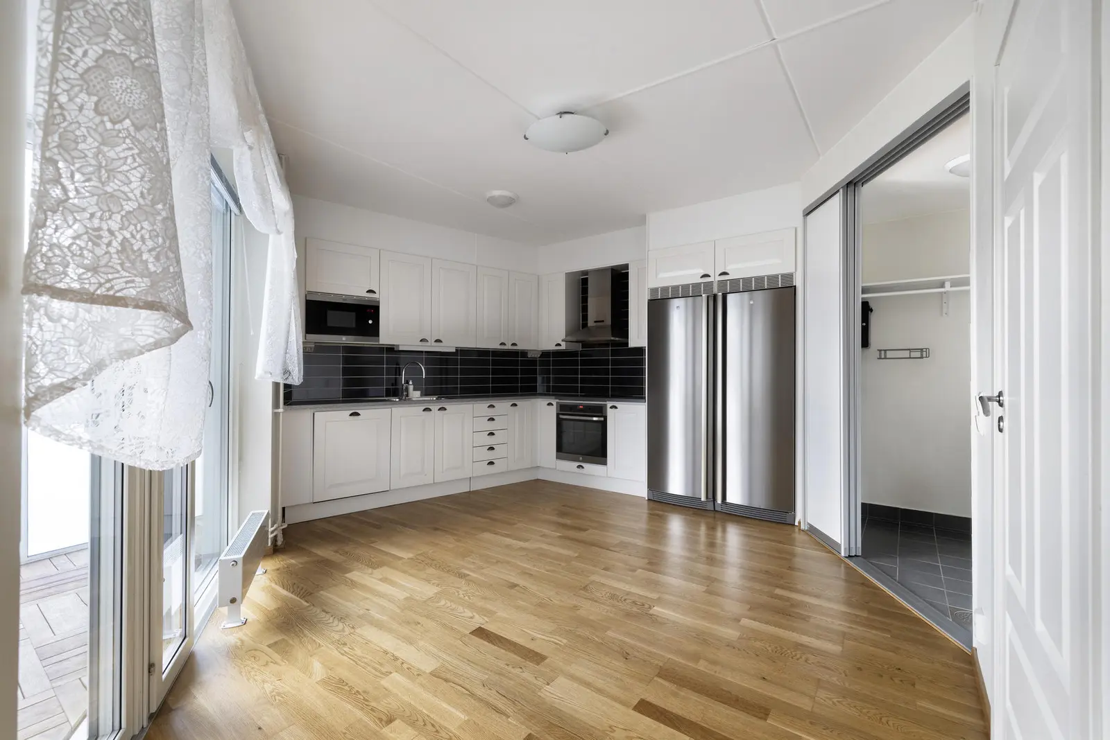 Apartment, Vallagränd 12, Haninge. Photo 1 of 20