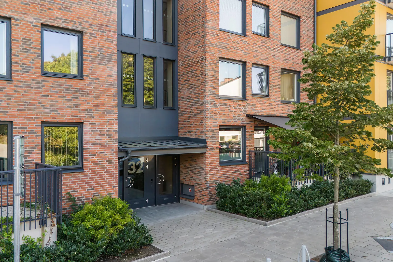 Apartment, Förrådsvägen 32, Huddinge. Photo 1 of 4