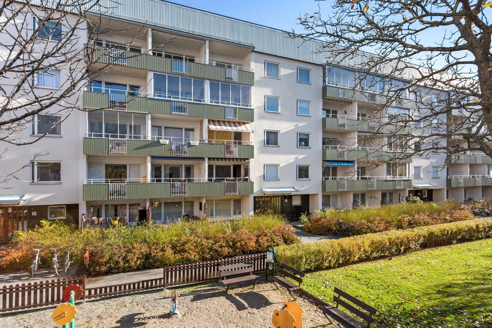 Lägenhet, Sågstuvägen 29, Huddinge. Bild 1 av 20