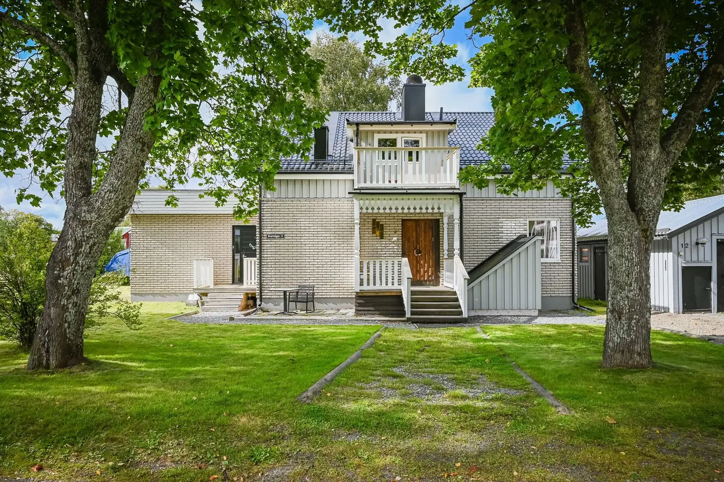 House, Svartvägen 12, Örnsköldsvik. Photo 1 of 5