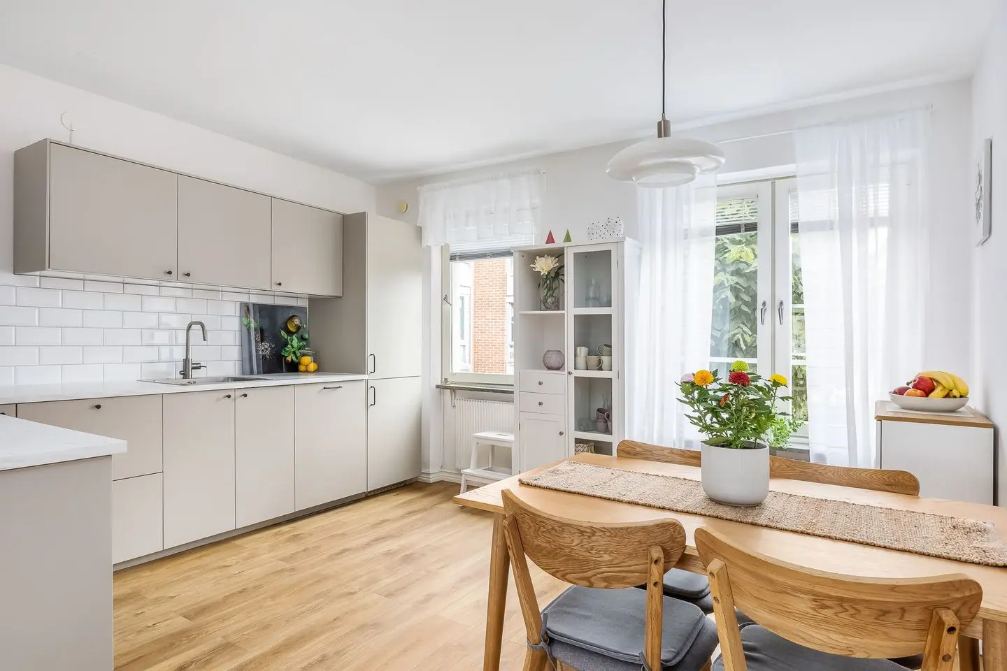 Bild 1 av 21 på Branteviksgatan 14D