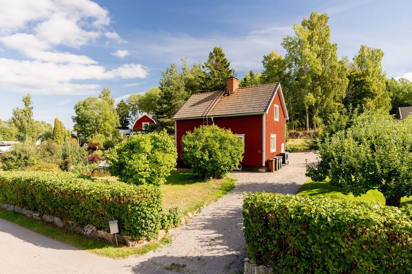 Bild 1 av 31 på Sjöängsvägen 23