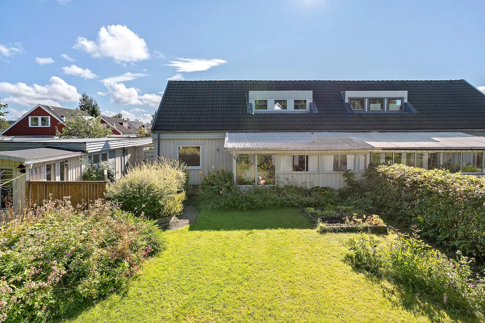 Image 1 of 7 of Morellvägen 37
