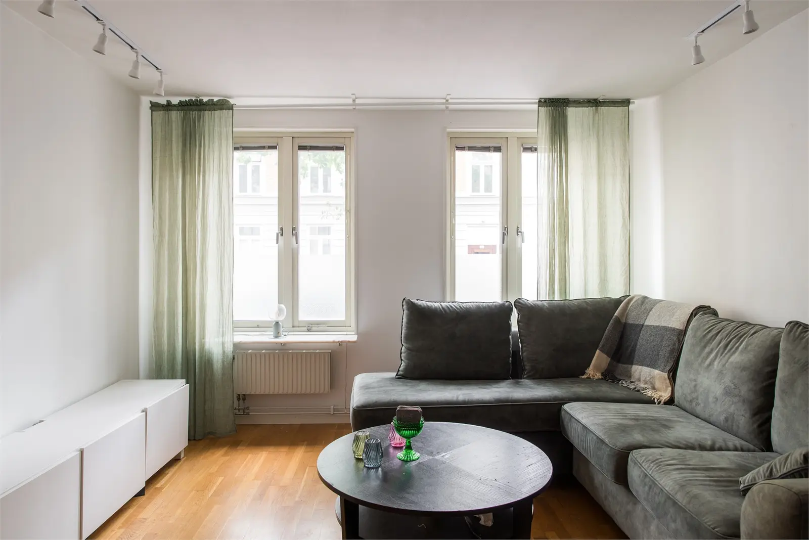 Bild 1 av 23 på Mjölnaregatan 8