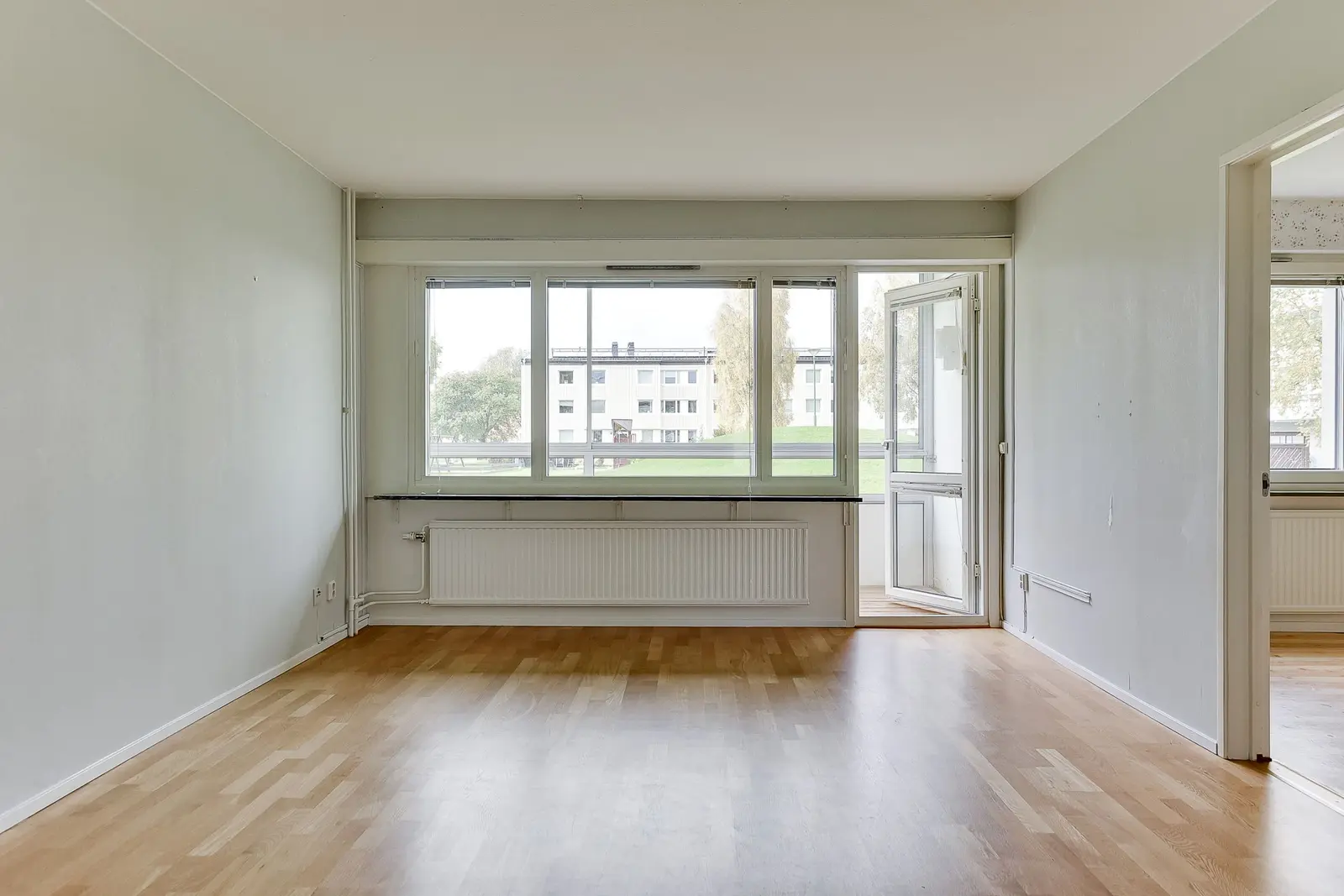 Lägenhet, Vallmovägen 48, Umeå. Bild 1 av 20