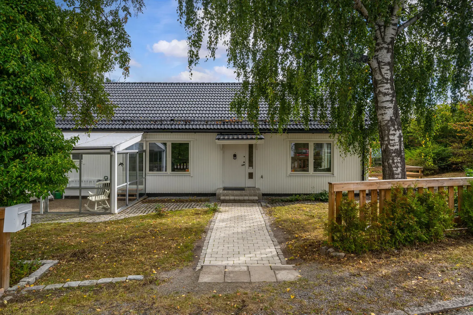 Villa, Elievägen, Stockholm. Bild 1 av 27