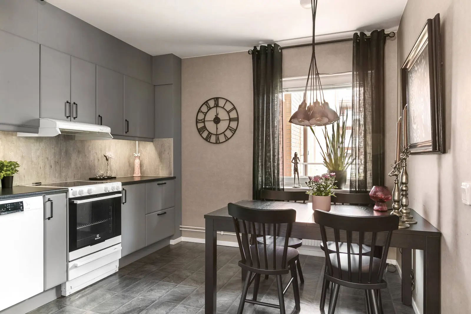 Apartment, Waldenströmsgatan 9, Gävle. Photo 1 of 20