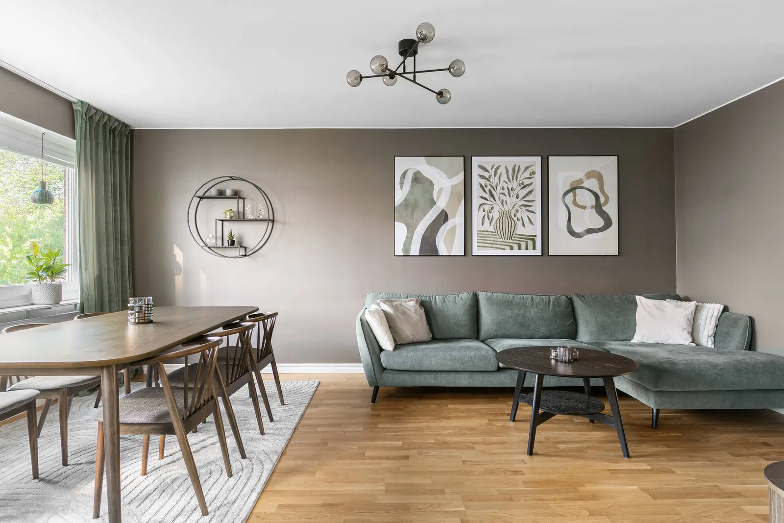 Image 1 of 36 of Brunnsgatan 84D