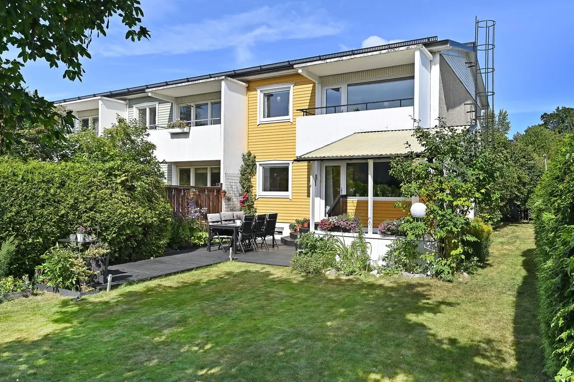 Bild 1 av 20 på Odlingsvägen 75