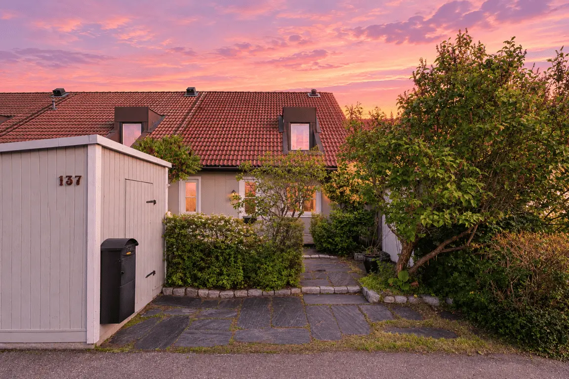 Par-/radhus, Lillmyravägen 137, Gävle. Bild 1 av 40