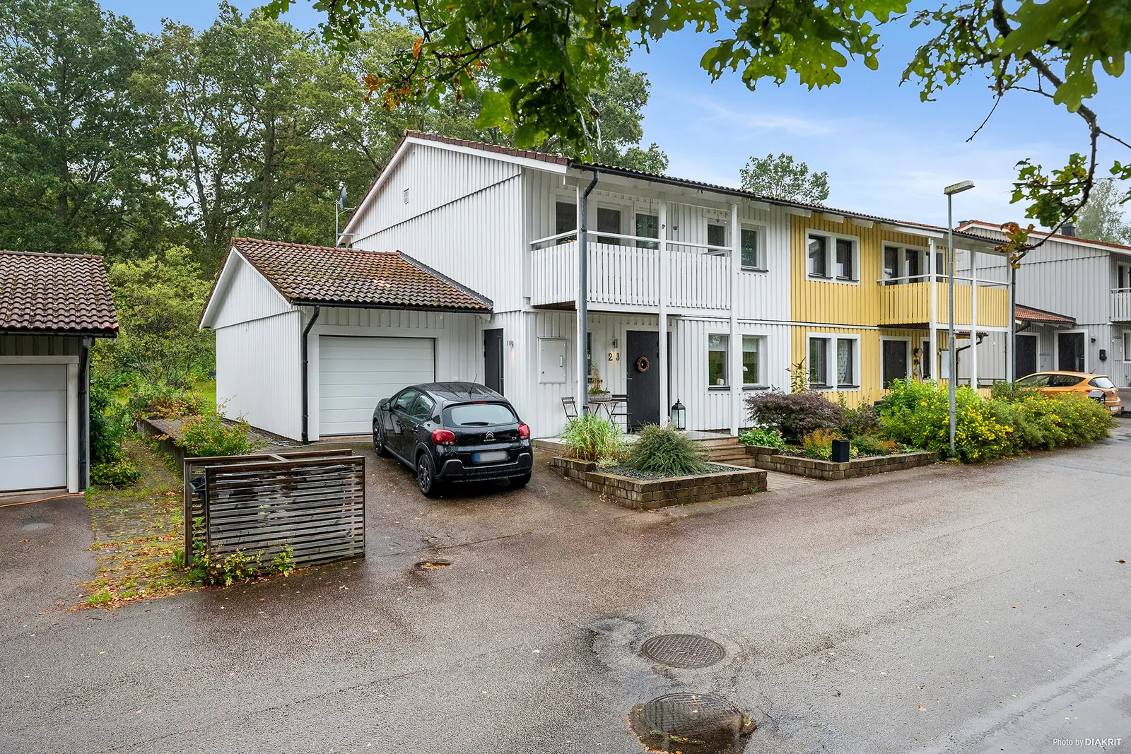 Semi-detached/terraced, Gärdsmygen 23, Ljungby. Photo 1 of 31