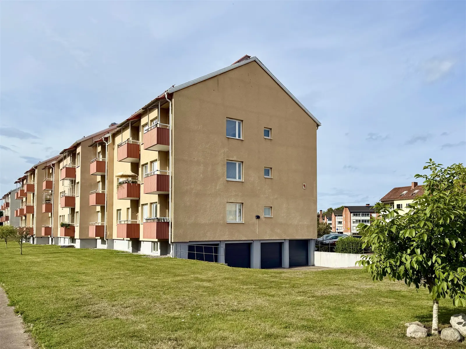 Bild 1 av 15 på Göljemålagatan 16 E