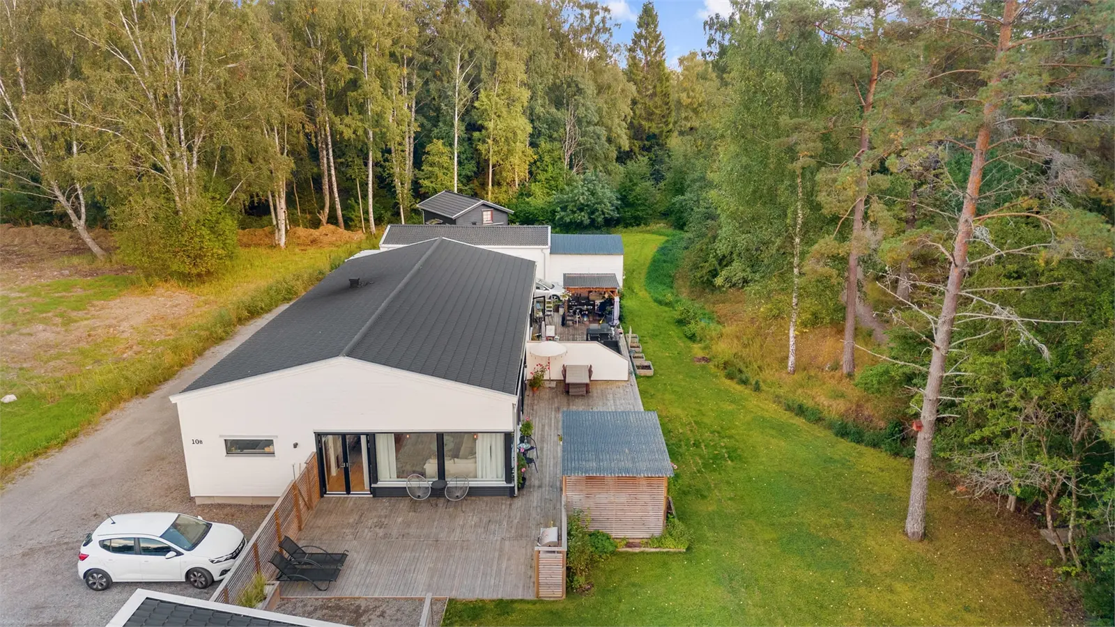 Villa, Torsby bågväg, Värmdö. Bild 1 av 40