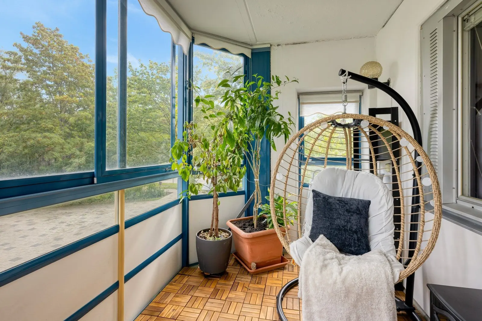 Lägenhet, Serenadgatan 57, Malmö. Bild 1 av 23