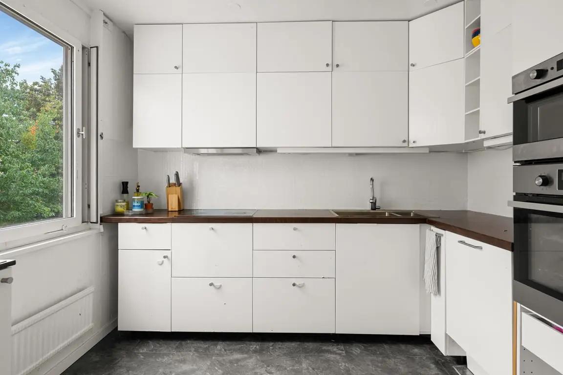 Lägenhet, Vallavägen 97, Haninge. Bild 1 av 25