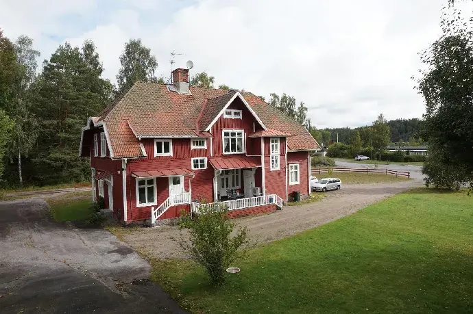 Bild 1 av 21 på Järnvägsstationen