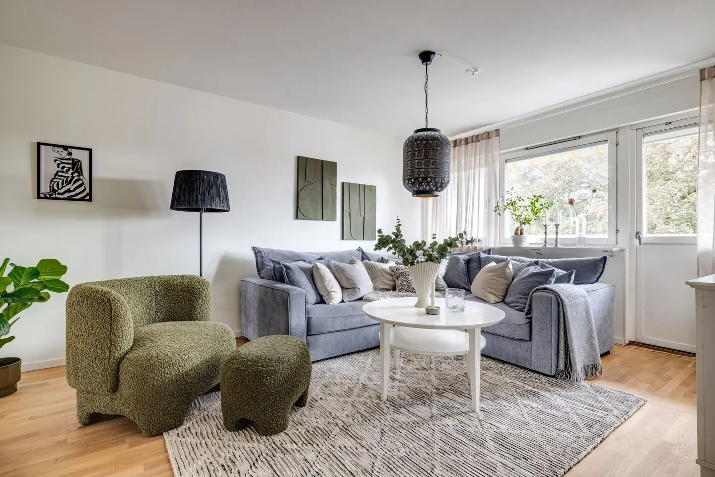 Lägenhet, Fontinvägen 50, Kungälv. Bild 1 av 38