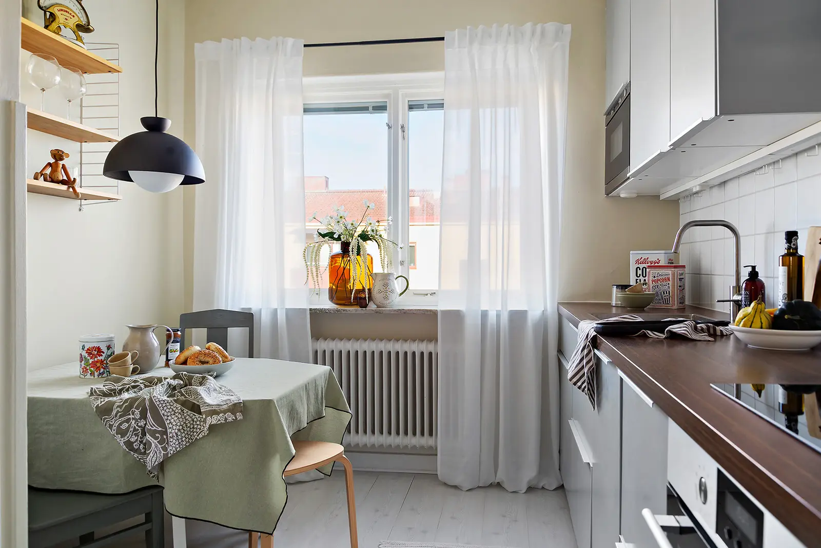 Bild 1 av 15 på Lövstagatan 21 B