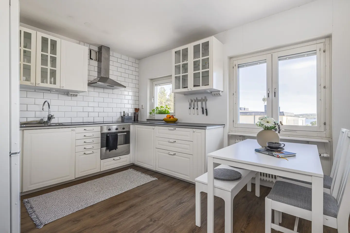 Lägenhet, Bovägen, Sundsvall. Bild 1 av 24