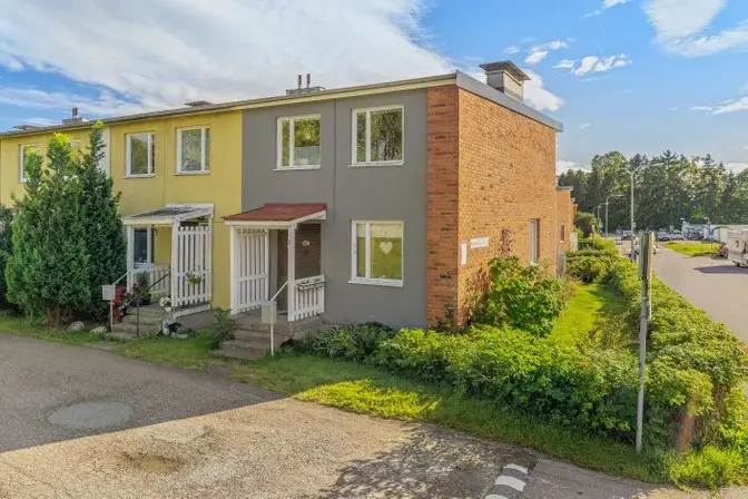 Semi-detached/terraced, Trevebovägen 94, Åkersberga. Photo 1 of 37