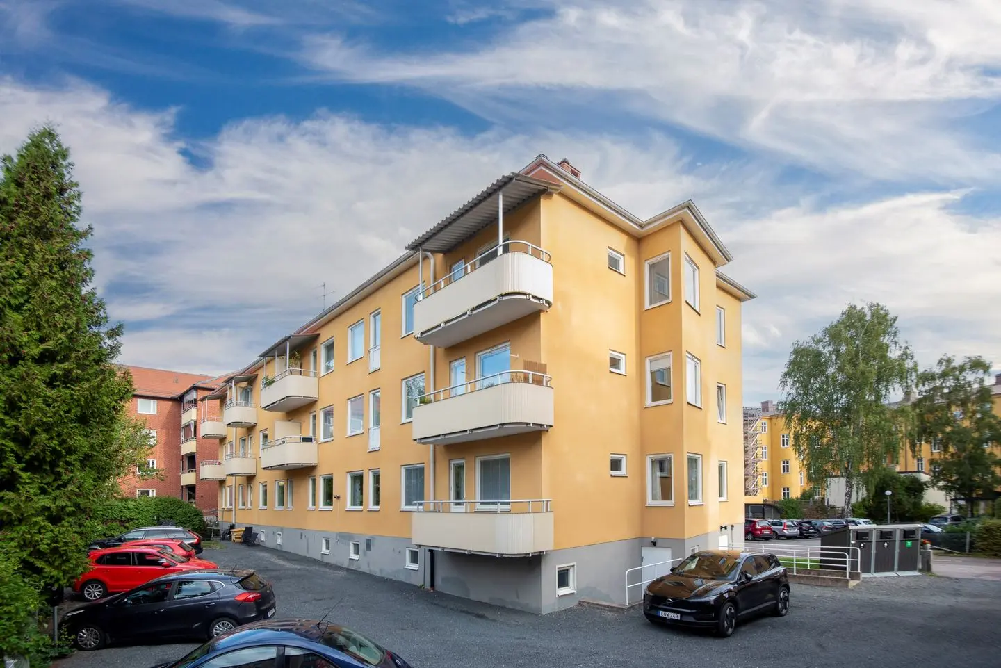 Apartment, Djäknebergsgatan 5c, Västerås. Photo 1 of 21