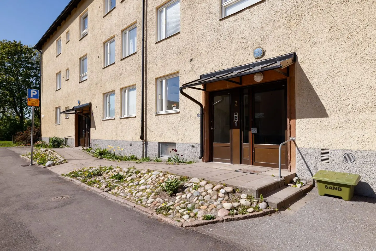 Lägenhet, Kyrkvärdsvägen 3, Örebro. Bild 1 av 18