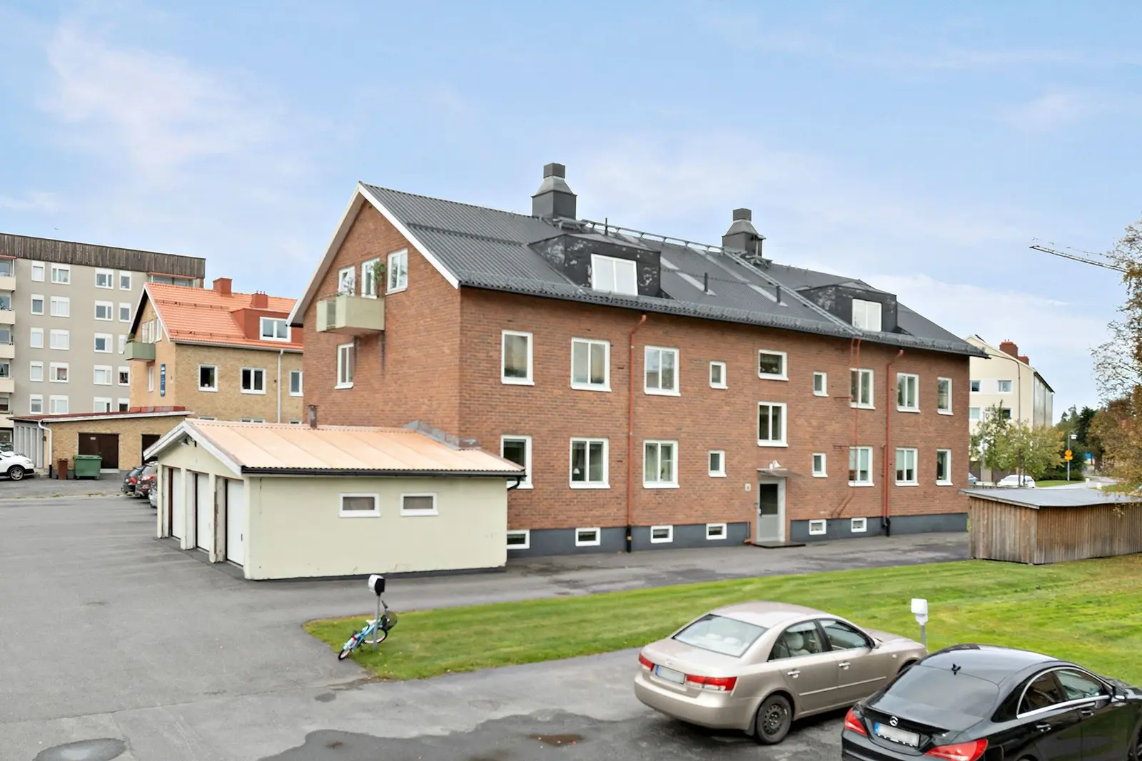 Bild 1 av 11 på Korpralsvägen 28