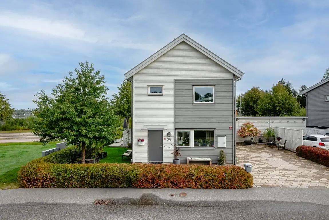 Lägenhet, Rosenhillsvägen 29, Nyköping. Bild 1 av 39